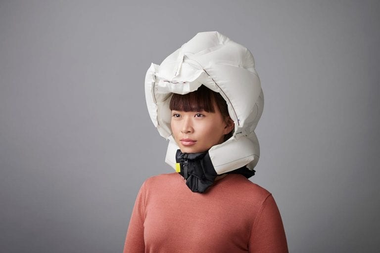 Woman wearing head airbag1